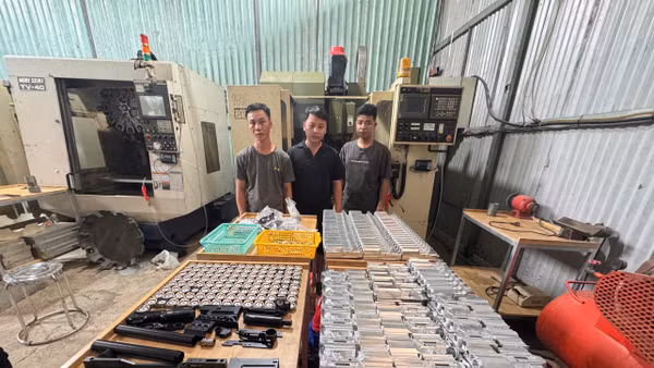 Triệt xóa 2 cơ sở sản xuất vũ khí quân dụng trái phép quy mô lớn