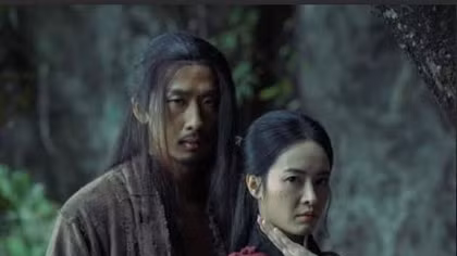 Phim lịch sử từ “khó bán” thành “đắt khách”
