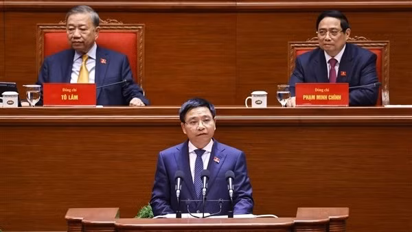 Xây dựng và hoàn thiện thể chế để huy động, sử dụng hiệu quả nguồn lực tài chính