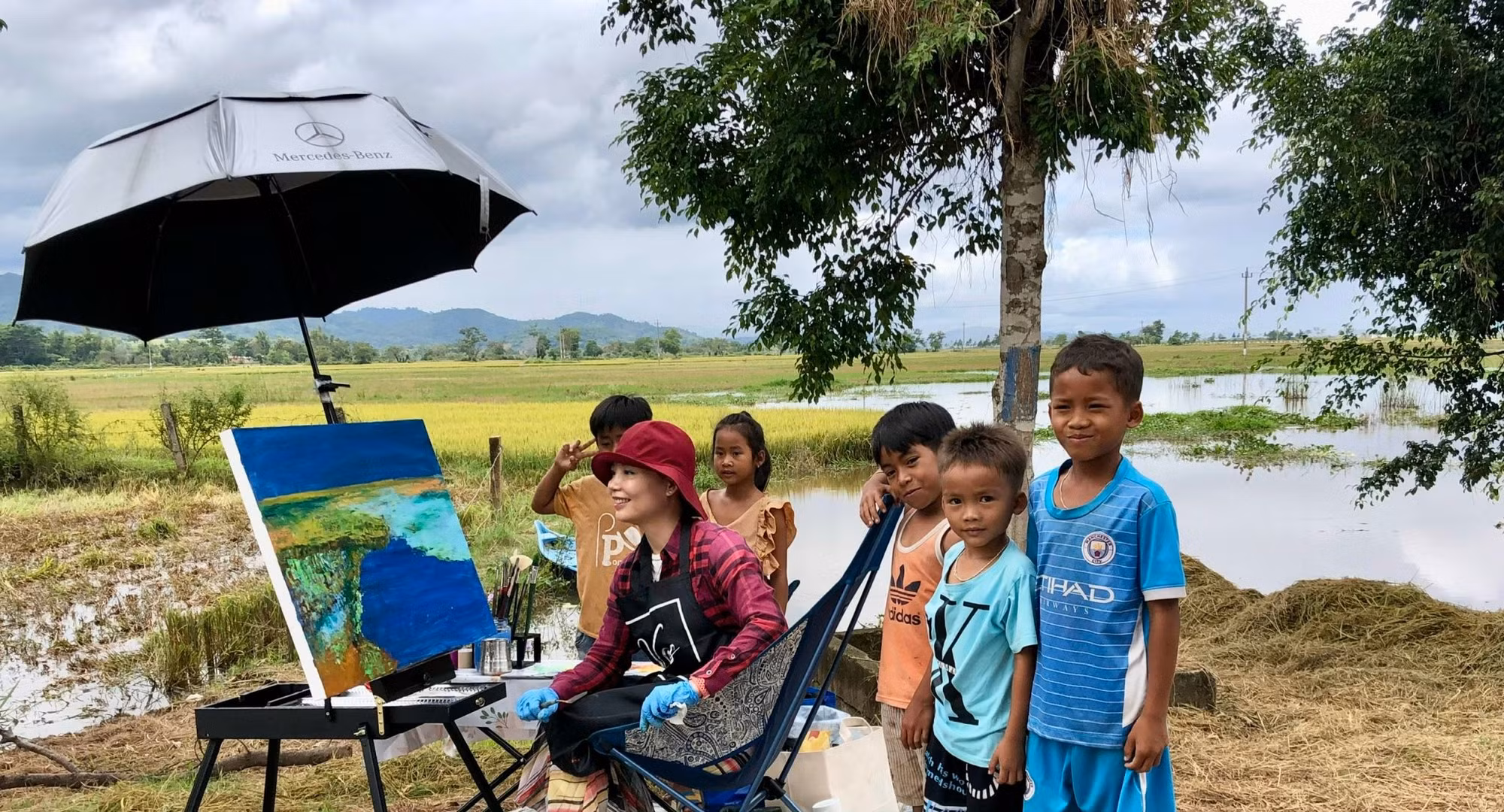 caravan-hoi-hoa-xuyen-viet.jpg