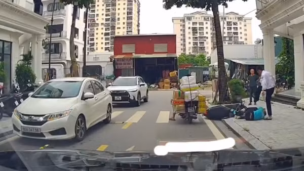 Lời kể của shipper khi bị bảo vệ Khu đô thị Louis Hoàng Mai hành hung