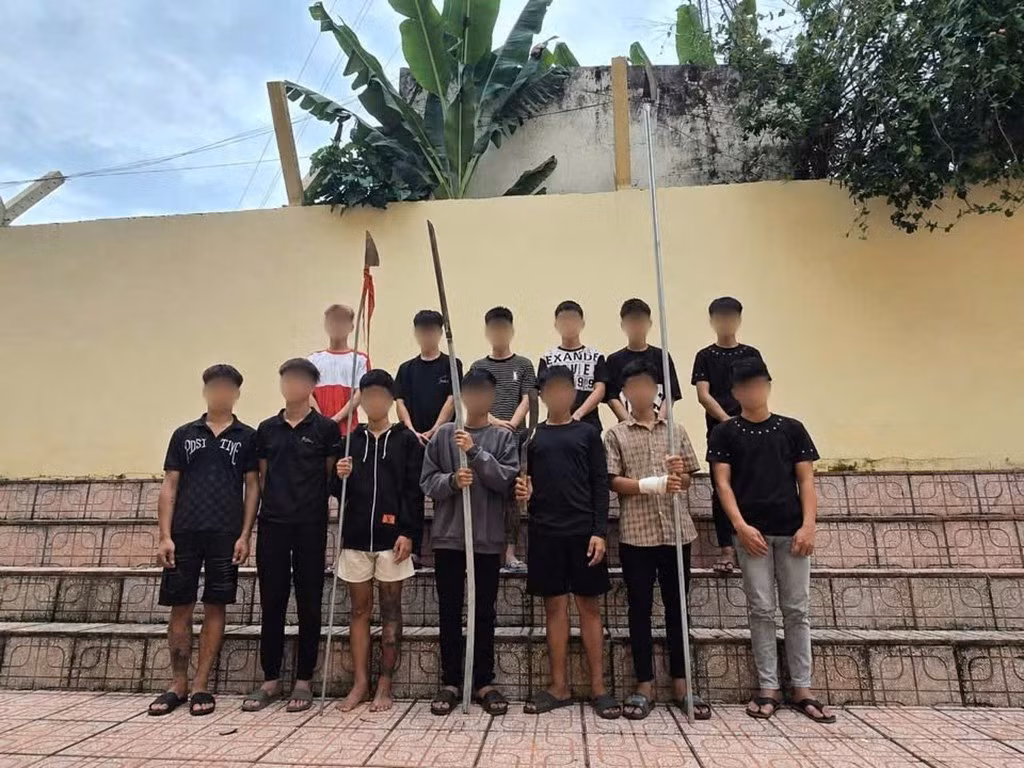 giang-ho-nhi-1.jpg