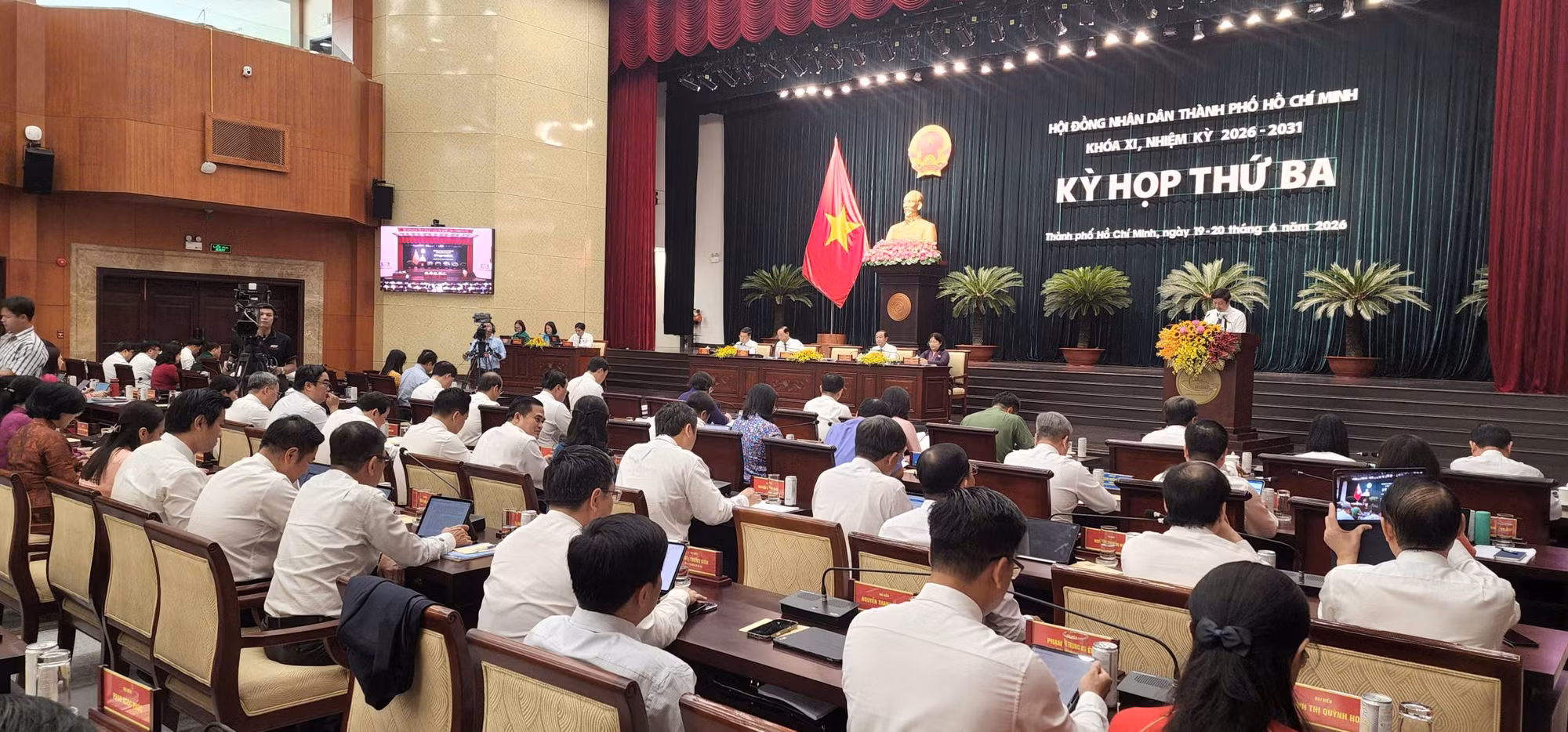 Xem xét hàng loạt cơ chế mới, tạo động lực phát triển cho siêu đô thị