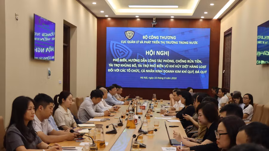 Phổ biến quy định phòng, chống rửa tiền trong kinh doanh kim khí quý và đá quý