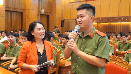 Nắm bắt kỹ năng để truyền thông hiệu quả trên không gian mạng