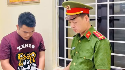Khởi tố đối tượng chống người thi hành công vụ tại Hưng Yên