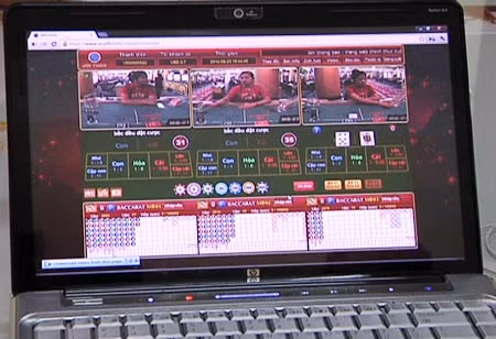 Đường dây đánh bạc online bị đánh sập ảnh 2