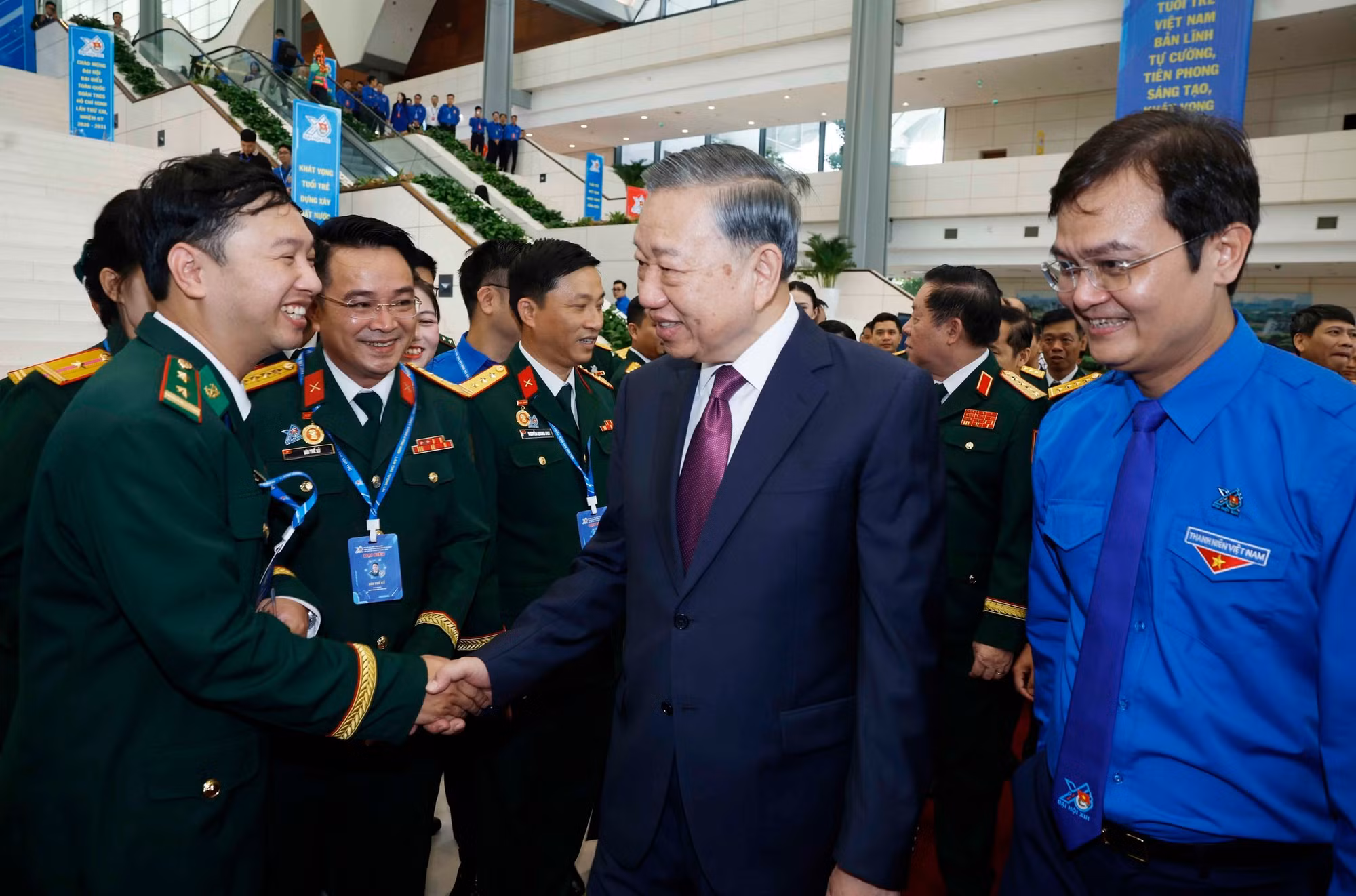 Tổng Bí thư, Chủ tịch nước Tô Lâm với các đại biểu dự Đại hội Đoàn toàn quốc lần thứ XIII. Ảnh: Thống Nhất – TTXVN