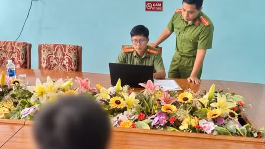 Xử phạt nam thanh niên đăng clip kích động bạo lực để câu "like"