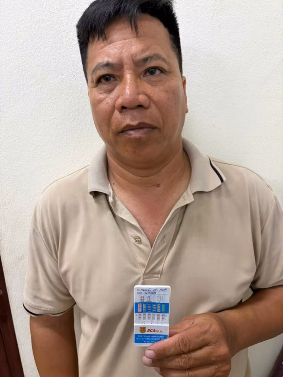 bi-can-nguyen-van-thuan-tai-co-quan-cong-an.jpg
