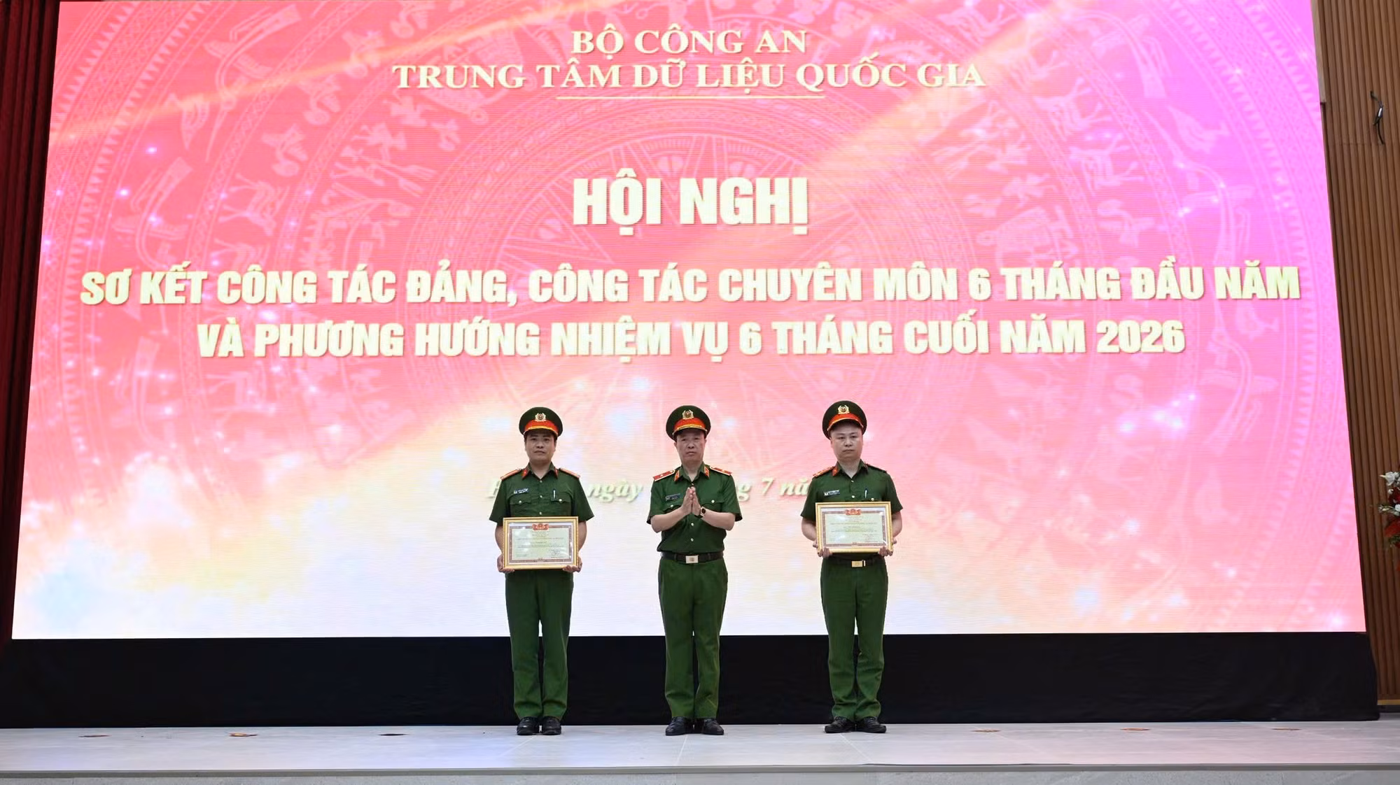 tt.jpg