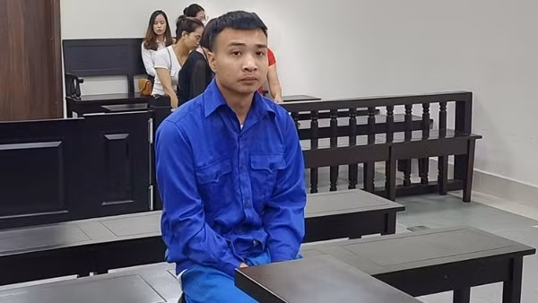 Chiếm đoạt xe ôtô bằng giấy tờ giả, lĩnh 14 năm tù