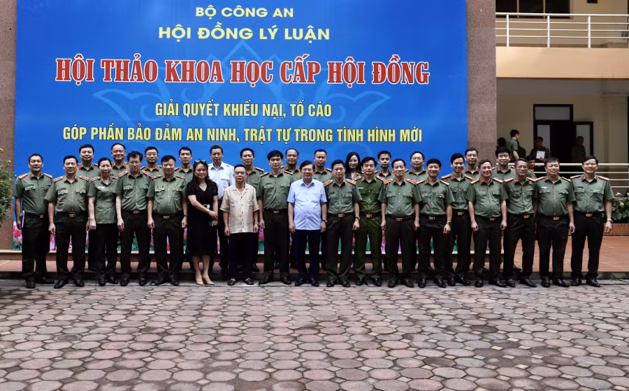Chủ động nắm tình hình, giải quyết khiếu nại, tố cáo từ sớm, từ xa -0