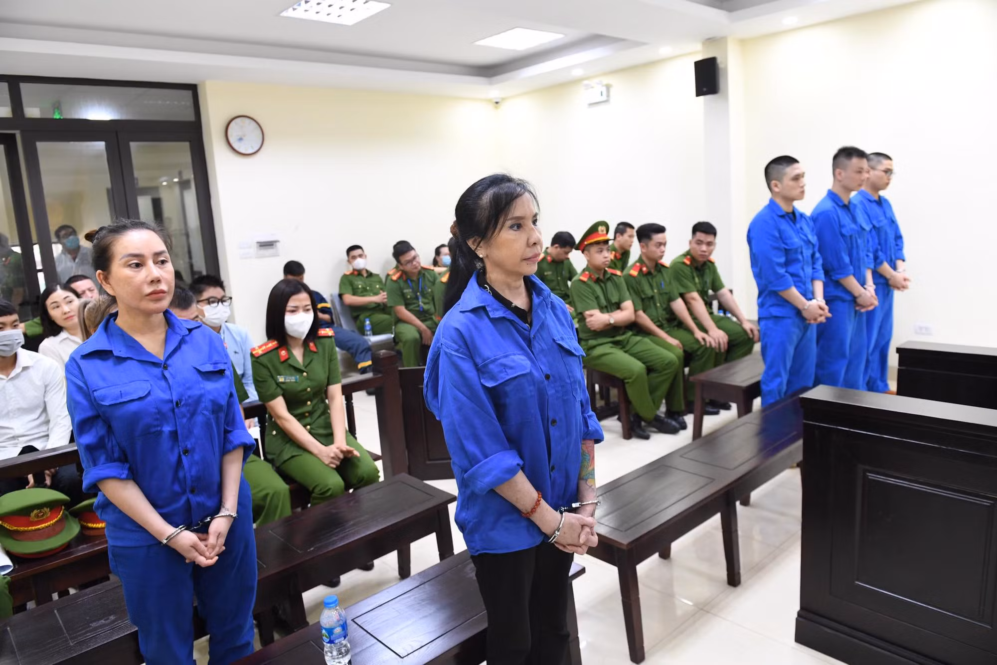 Dung “Thà” lĩnh 7 năm 4 tháng tù vì tặng đàn em ma túy sử dụng tại tiệc sinh nhật -0