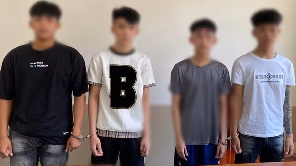 Bắt nhóm cướp “nhí” manh động