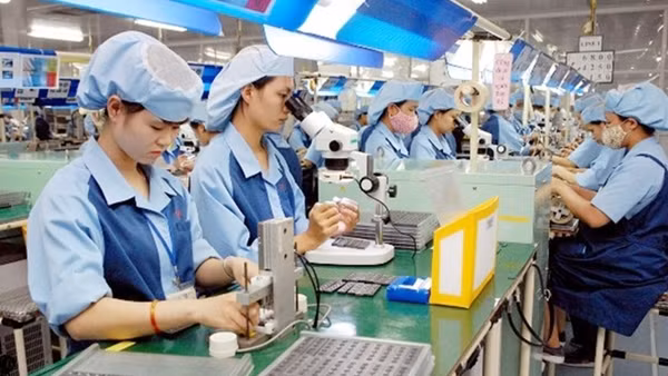Đẩy nhanh chuyển đổi năng lượng, tạo động lực mới cho tăng trưởng kinh tế