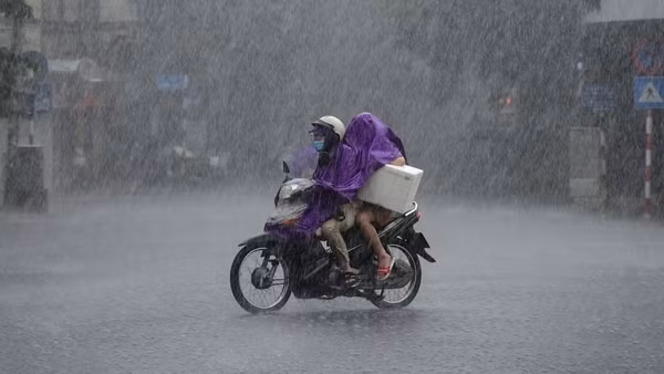 Miền Bắc mưa to, trời mát