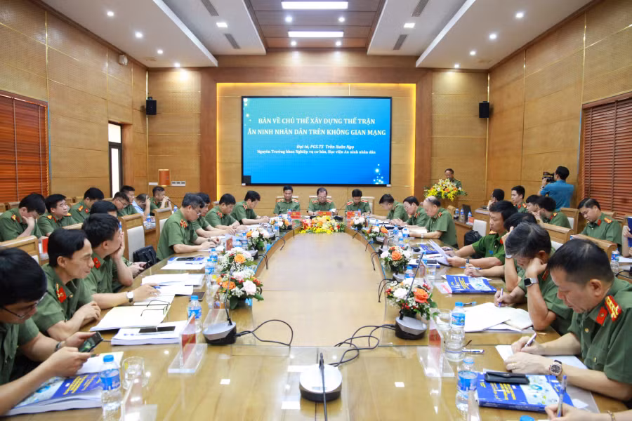 Xây dựng thế trận an ninh nhân dân trên không gian mạng- vấn đề thời sự và cấp bách -0