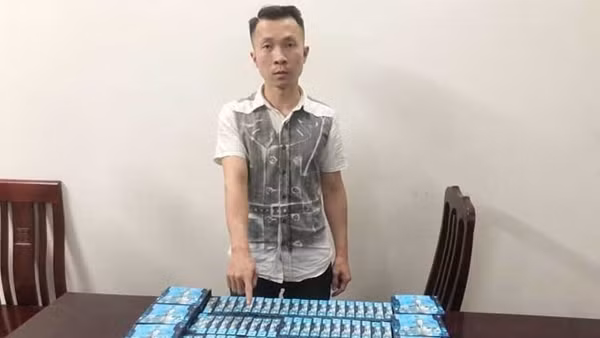 Phá chuyên án mua bán trái phép chất ma túy dạng thuốc lá điện tử