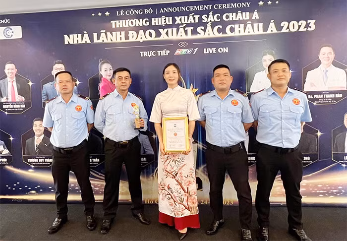 Công ty Bảo vệ Hưng Thịnh lọt Top 10 Thương hiệu Xuất sắc Châu Á năm 2023 -0