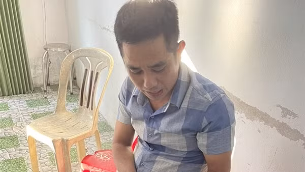 Giấu hàng trăm túi “cỏ Mỹ”, cung cấp cho thanh niên làng biển