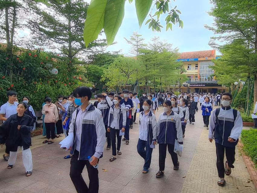 1 thí sinh tử vong và 5 thí sinh bị tai nạn phải nhập viện trước ngày thi -0