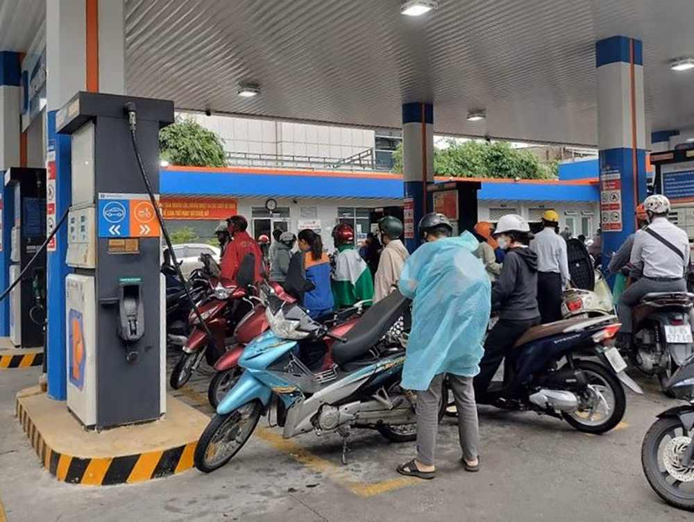 TP Hồ Chí Minh: Phát hiện 17/45 vụ kinh doanh xăng dầu vi phạm -0