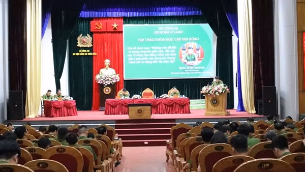 Xây dựng lực lượng Cảnh sát cơ động tiến lên hiện đại vào năm 2025, tầm nhìn đến năm 2030