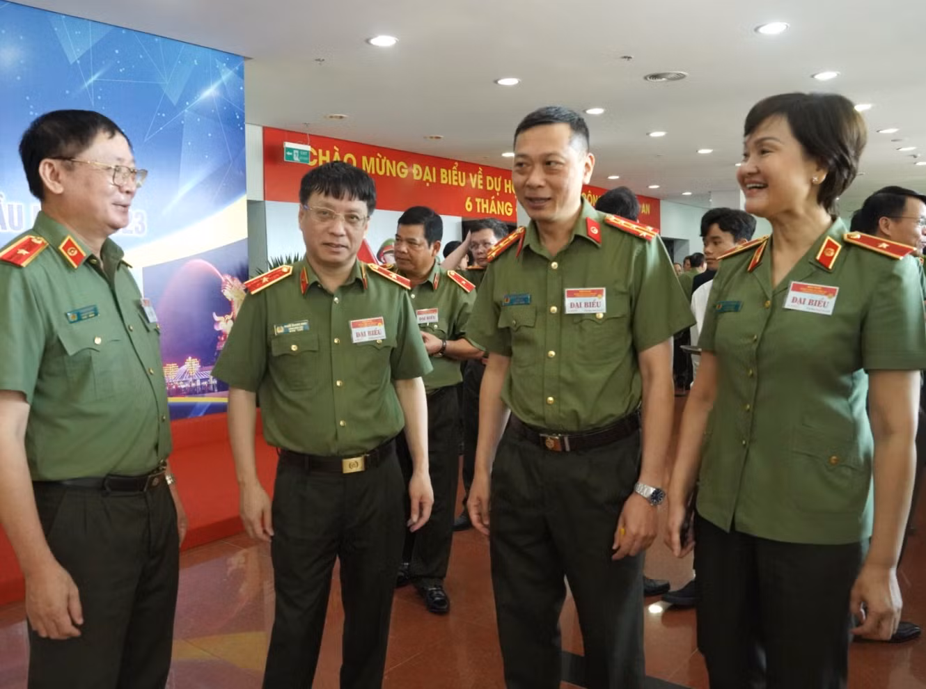 Phân tích, dự báo tình hình, đề ra giải pháp nâng cao hiệu quả công tác Công an -0