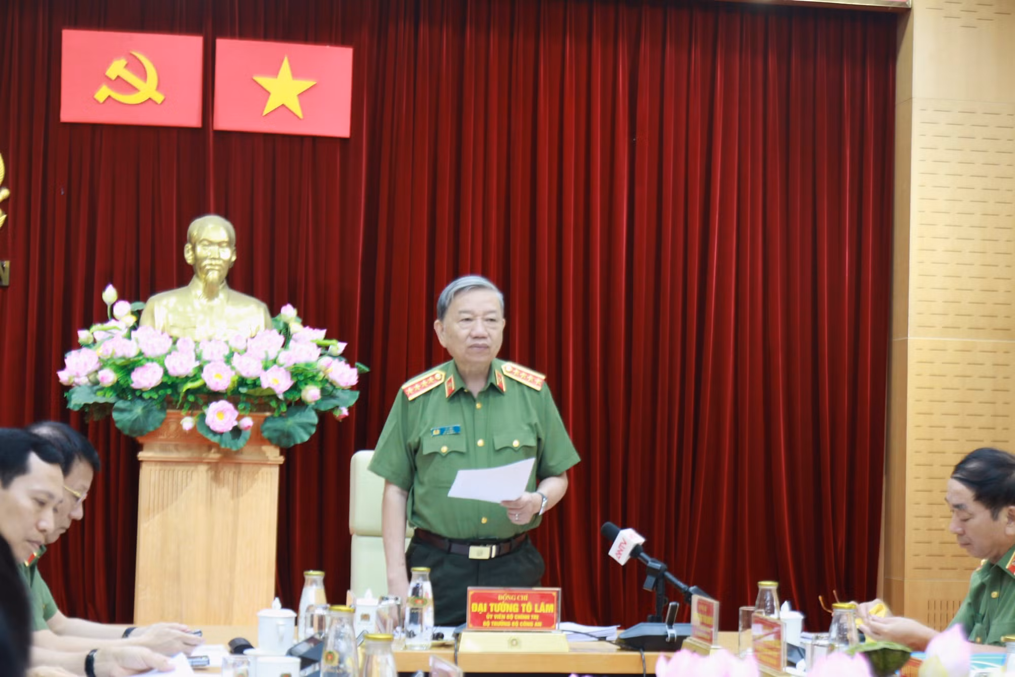 Quyết liệt, khẩn trương hoàn thành xây dựng trụ sở Công an xã -0