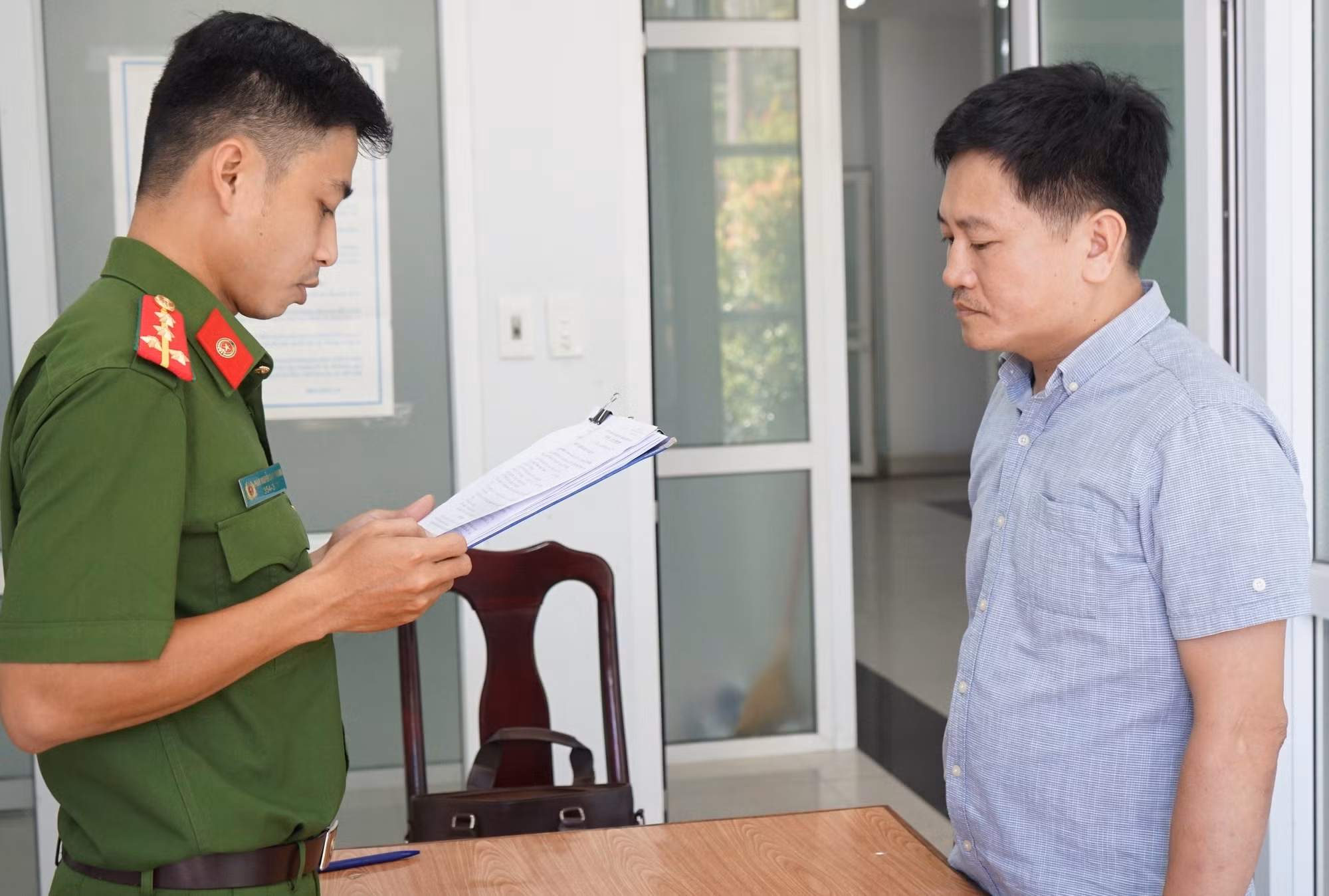 Mạo nhận có quen biết rộng để “thoát hàng” và lừa đảo tiền tỷ -0
