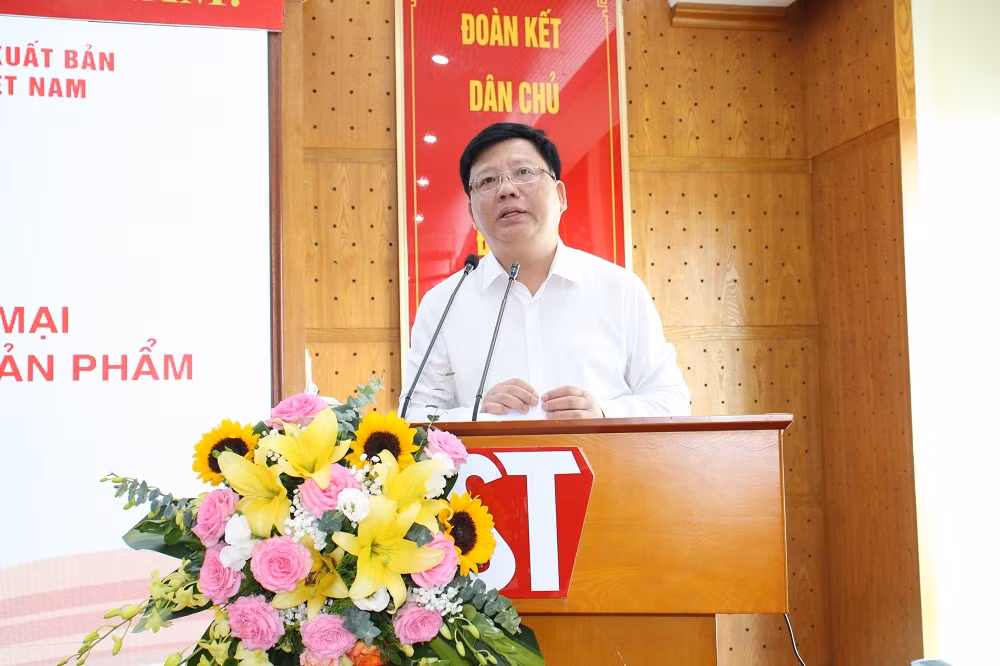 Tìm kiếm giải pháp ngăn chặn hành vi vi phạm in lậu, làm giả xuất bản phẩm -0