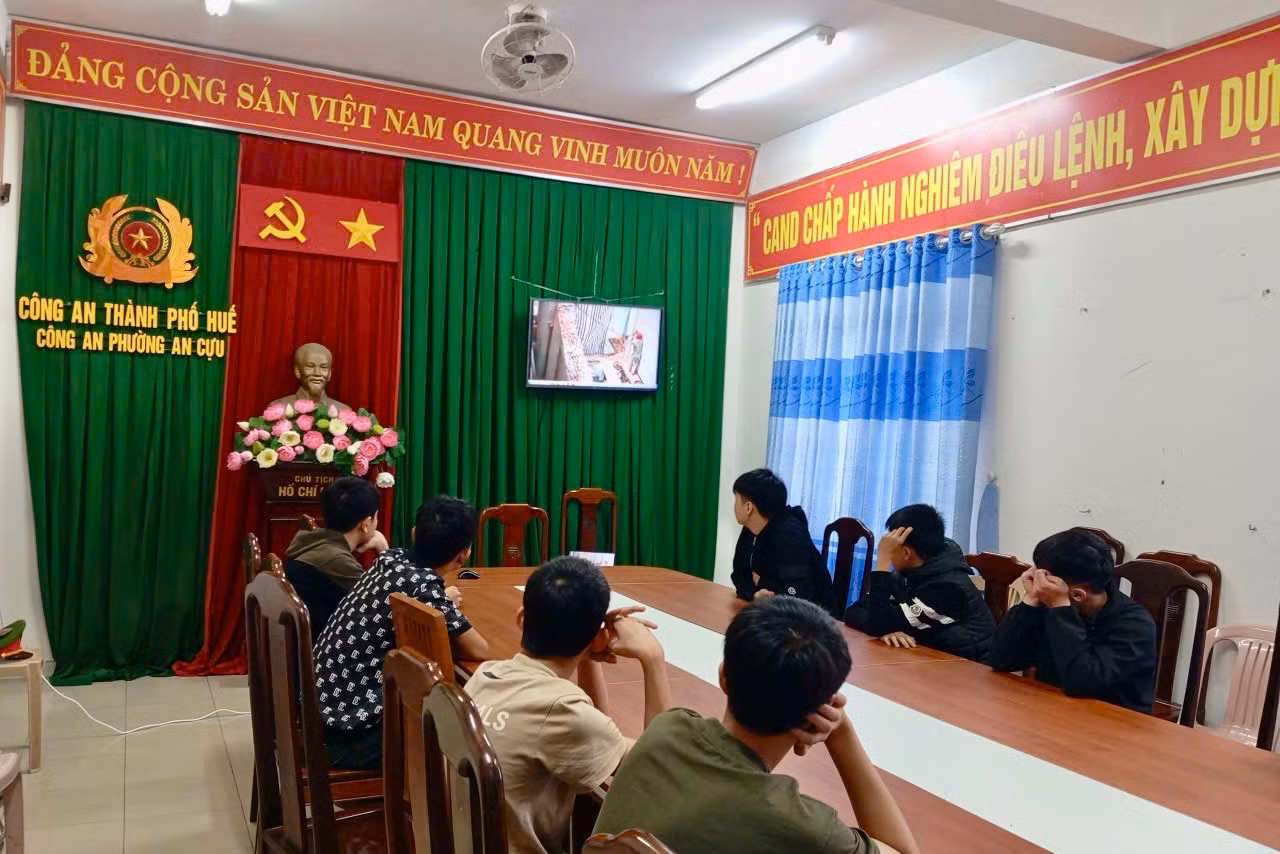 Chung tay giúp đỡ những thanh thiếu niên chưa tốt -0