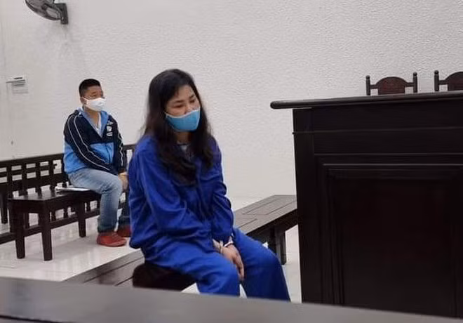 Người đàn bàn bị tuyên án tử hình và chung thân lại lĩnh án tù mới -0