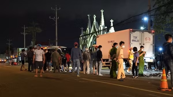 Va chạm giữa xe mô tô và xe đạp điện, một người tử vong tại chỗ