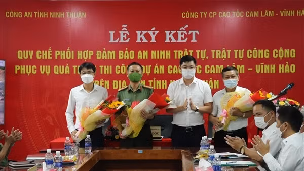 Đảm bảo trật tự an toàn giao thông ở hồ Ba Bể ảnh 3