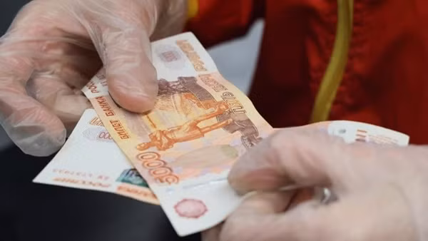 EU mạnh tay trừng phạt lĩnh vực năng lượng của Nga ảnh 4