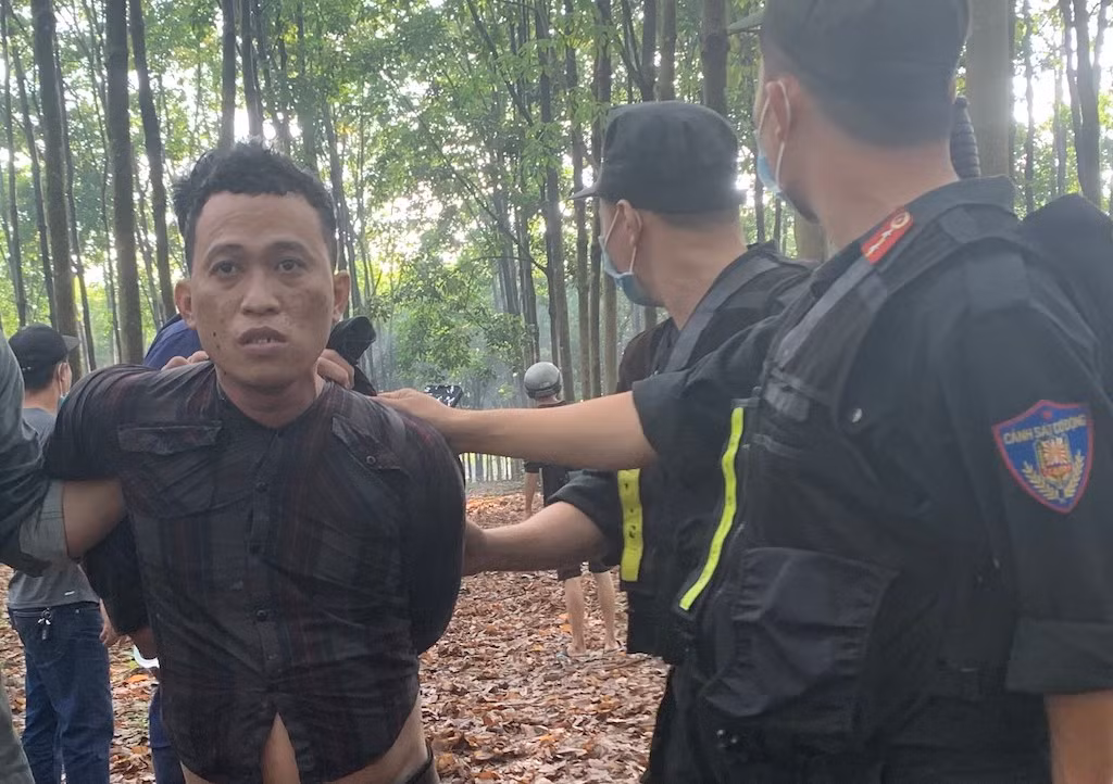 Truy bắt nóng nhóm hung thủ bắn chết người