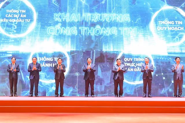 Thủ tướng: Kịp thời lắng nghe, giải quyết các khó khăn và đề xuất của doanh nghiệp, nhà đầu tư -0