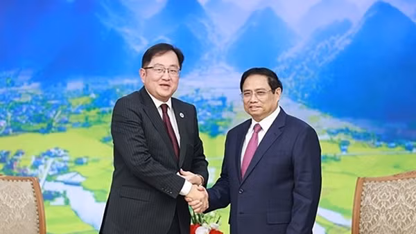 Thủ tướng đề nghị Malaysia tạo thuận lợi cho hàng hóa của Việt Nam