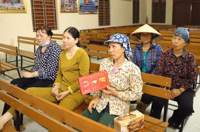 Bẫy lừa từ những “tour du lịch 0 đồng” -0