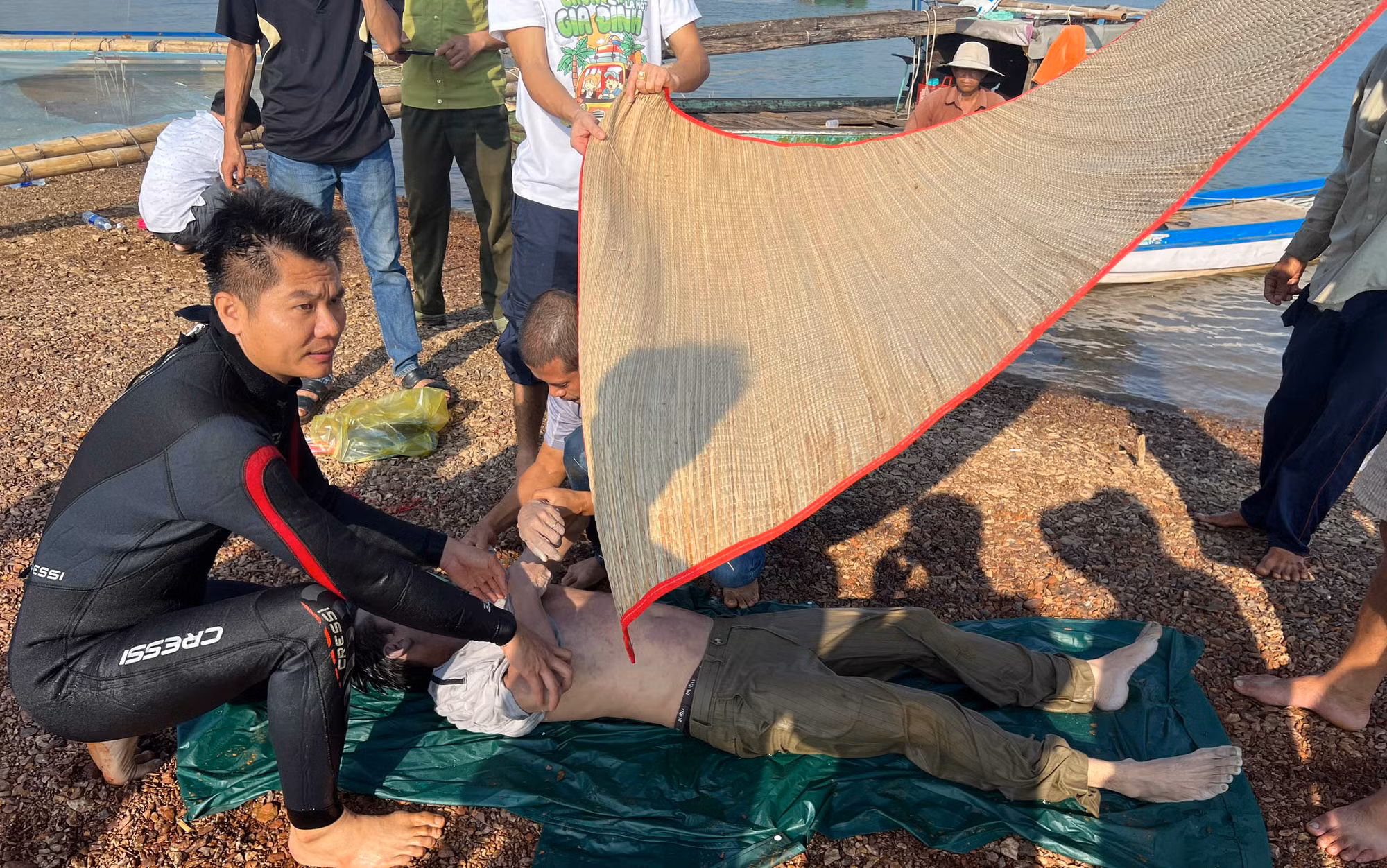 Liên tiếp xảy ra các vụ đuối nước trên hồ thủy điện Trị An -0