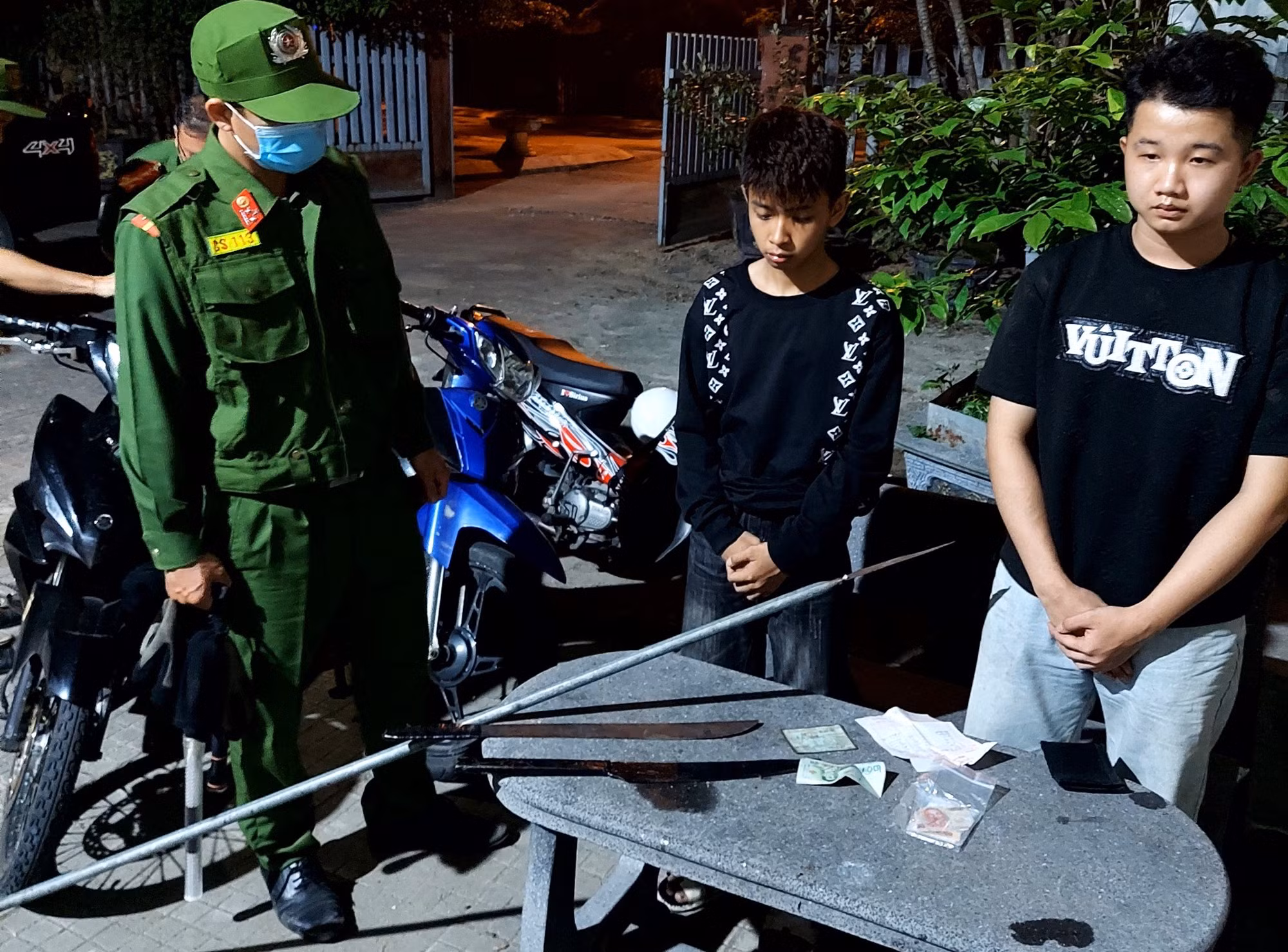 Ngăn chặn kịp thời 2 nhóm thanh niên hỗn chiến lúc nửa đêm -0