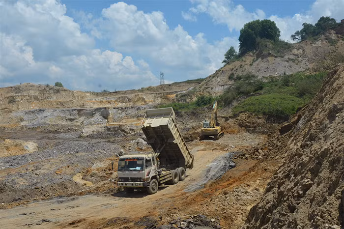 10 năm khai thác lậu 640.583m3 khoáng sản -0