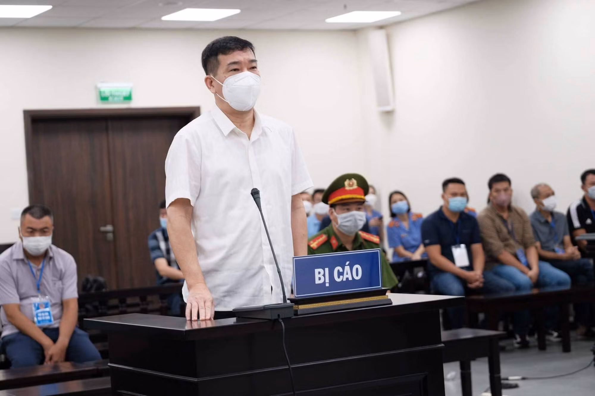 Sắp xét xử phúc thẩm cựu Trưởng Công an quận Tây Hồ Phùng Anh Lê -0
