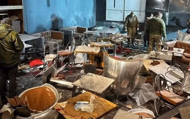 Nổ bom trong quán café ở St. Petersburg, phóng viên chiến trường Nga thiệt mạng -0