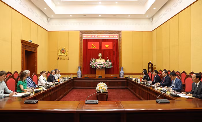 Việt Nam – Bỉ đẩy mạnh phòng, chống nạn di cư trái phép, mua bán người -0