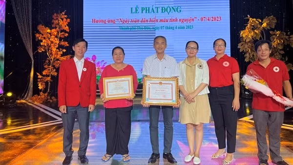 Việc hiến máu trở thành một phong trào nhân đạo, có sức lan tỏa mạnh mẽ