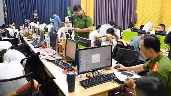 Tội phạm đòi nợ thuê núp bóng công ty, văn phòng luật