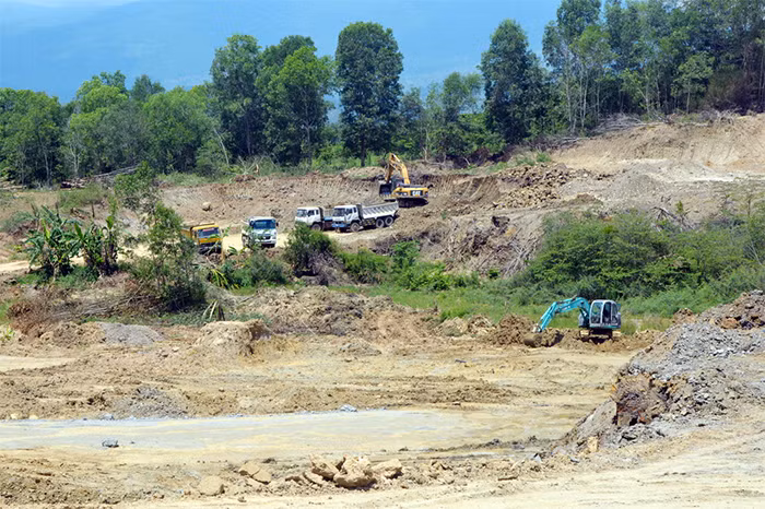 10 năm khai thác lậu 640.583m3 khoáng sản -0